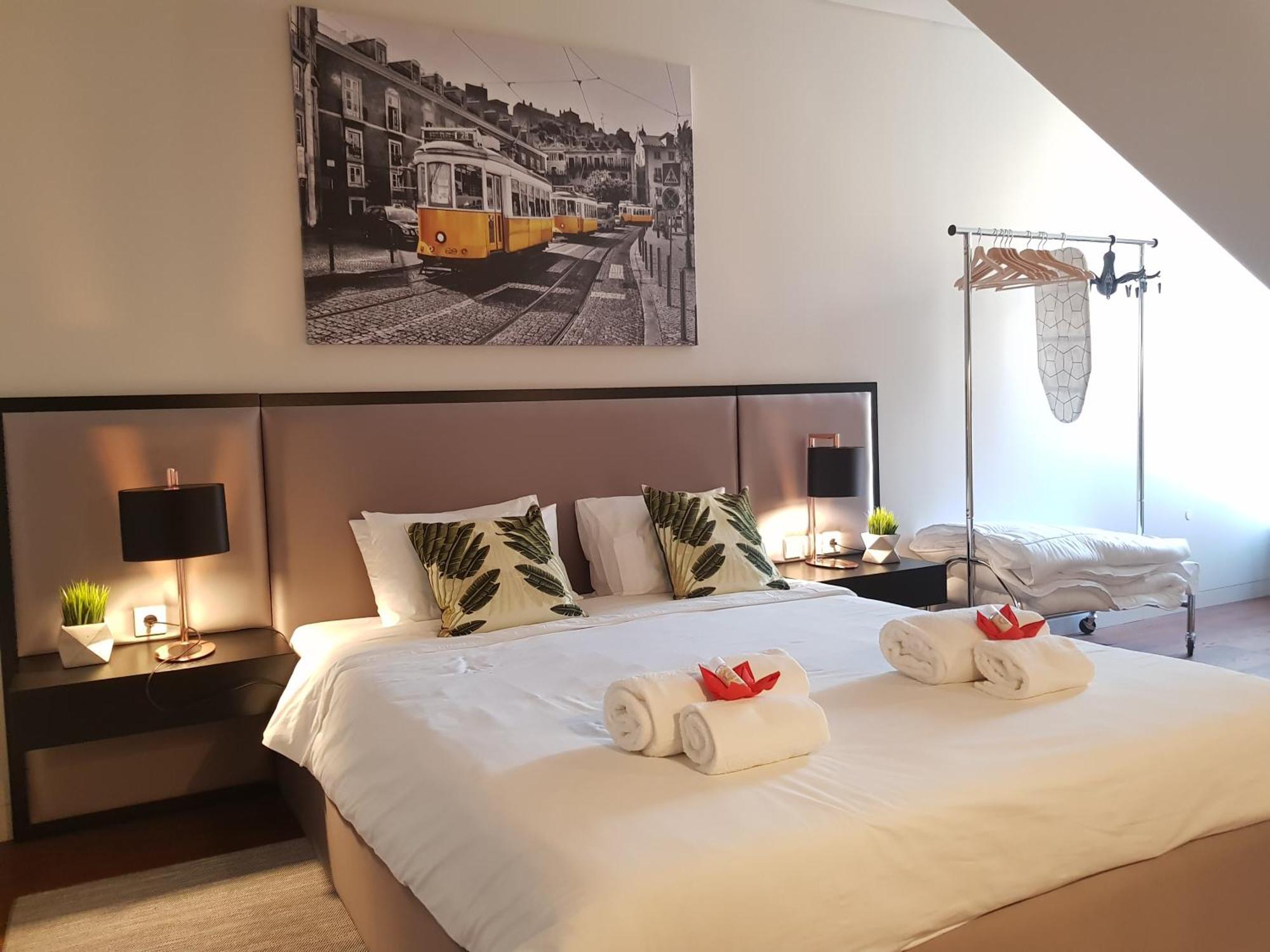 Superior One-Bedroom Apartment